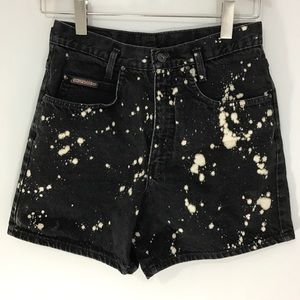 Vintage 90s high waist mom shorts distressed